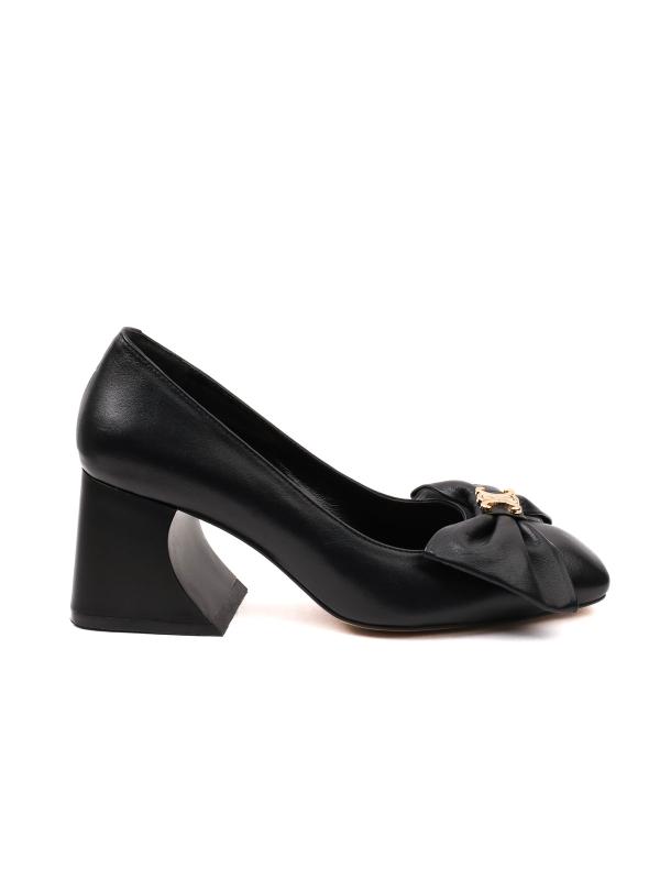 Genuine Leather Classic Shoes with Strap and Accessory (6 cm)