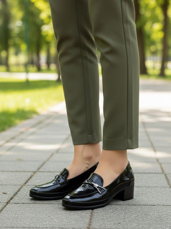 Black Natural Leather Metal Accessorized Women's Heeled Loafer