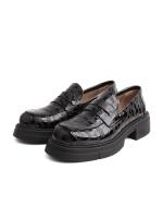 Women's Genuine Leather Loafers – Glossy Crocodile Pattern with Chunky Sole