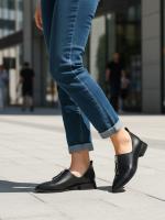 Genuine Leather Pointed Toe Women's Casual Shoes with Zipper Detail