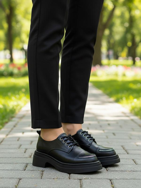 Women's Genuine Leather Chunky Sole Shoes with Toe Zipper Detail