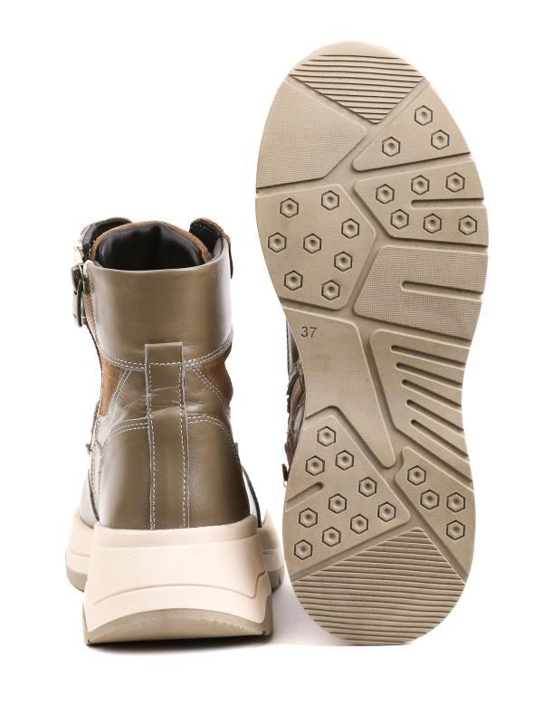 Natural Leather and Nubuck Combination – Sporty Women's Boots
