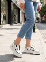 Natural Leather Front Zipper Women's Sneakers