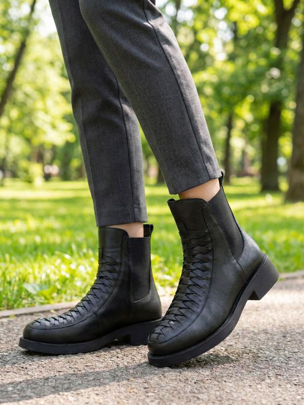 Real Leather Woven Pattern Black Chelsea Boots